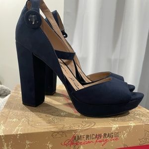 Navy blue heels/ never worn Suede heels in box